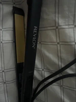 Revlon ceramic flat iron