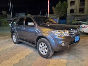 تويوتا فلشنار مديل 2010 للبيع سياره بمعنا الكلمه 4بسطوم  دبل جير اتمتيك
