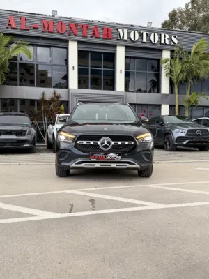 مرسيدس GLA250e ترخيص 2023 محرك 1350 هايبرد جير أوتوماتيك 218 حصان