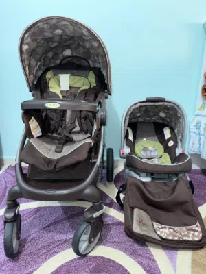 عربه اطفال +كرسي اطفال للسياره+شنطه اطفال ماركه GRACO
