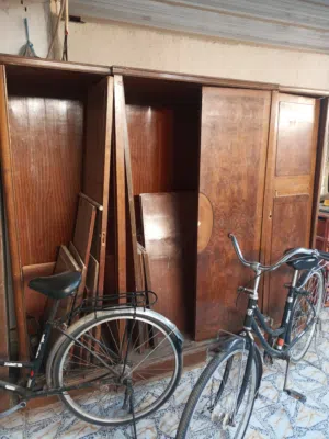 كنتور أربع ابواب طابقين بلوط