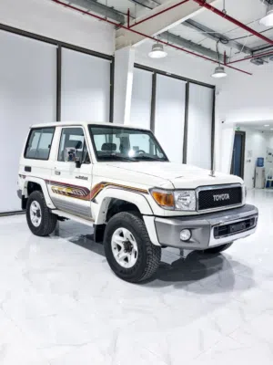 Toyota . Land Cruiser . 2022 . New2
