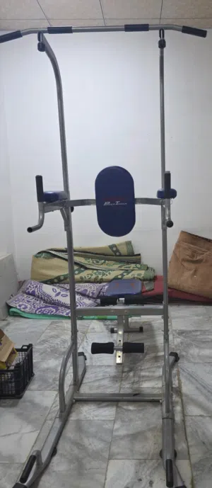 جهاز عقلة ومتوازي ومعدة