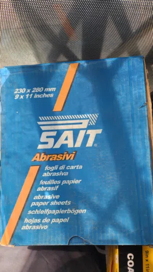 ورق سنفرة ورق شامي ايطالي ومتوفر صيني مقاسات بالكرتون