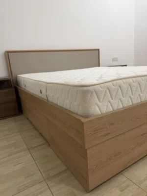 180x200 King Bed