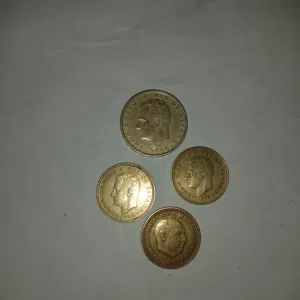 بيع جميع أنواع العملات الأجنبية القديمة والقيمة