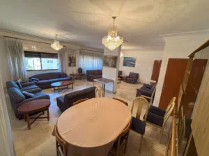226 m2 4 Bedrooms Apartments for Sale in Amman Um Uthaiena Al Gharbi