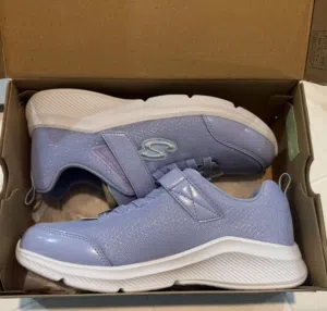 skechers new in box