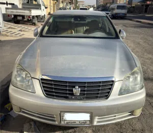 Used Toyota Crown in Basra