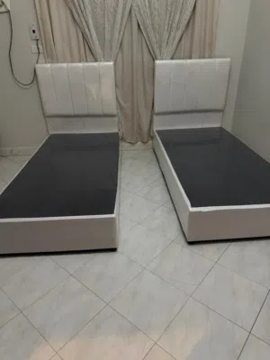 سيرير نفر  single bed available in low price