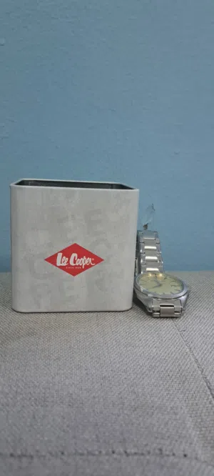 ساعة Lee Cooper الوصف مهم
