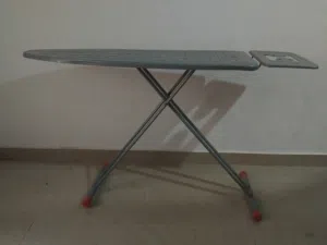 طاوله كوي بحاله ممتازه حجم كبير