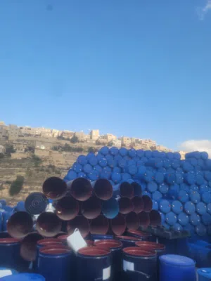 براميل حديد بلاستيك جميع الأحجام طبالي ..تنكات شبك جالونات