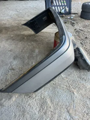 قطع غيار هيكل مستعمل
