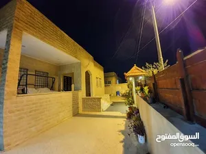 375 m2 More than 6 bedrooms Townhouse for Sale in Zarqa Al Zarqa Al Jadeedeh