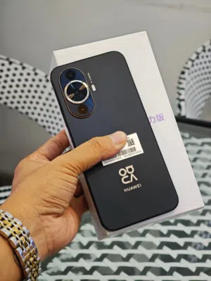 Huawei nova 12 256 GB in Zarqa