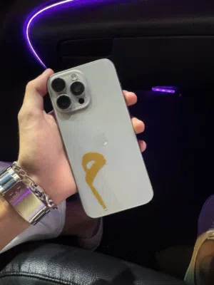 iPhone 16 Pro Max للبيع — نظافة ممتازة