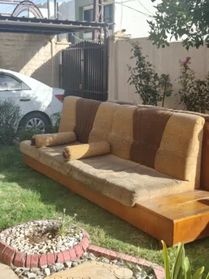 طخم ديوان 9 متر للبيع خشب عراقي اصلي الموقع موصل حي الكفاءات الثانية