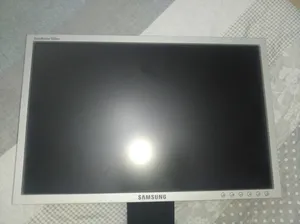 22" Samsung monitors for sale  in Algeria