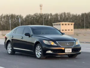 Lexus LS 460 2009, American Specs very very clean car and very good condition  / only  22000  aed