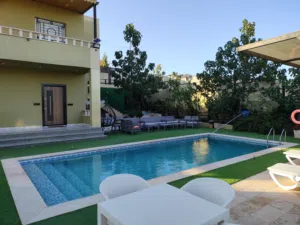 3 Bedrooms Farms for Sale in Zarqa Al-Qnaiya