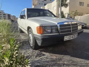 مرسيدس 190 بحالة ممتازة