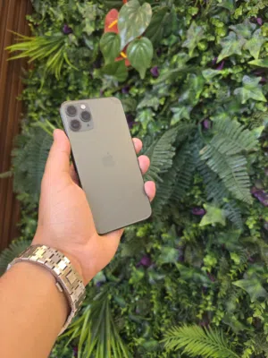 iPhone 11pro 64 اقرا الوصف