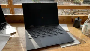 Asus Zenbook 14 OLED - شبه جديد - ضمان الوكيل