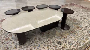 للبيع طاوله كبيرة مع طاولات صغار 6