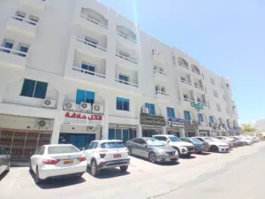 محل للإيجار بالخوير خلف ماكدونالدز Shop for rent in Al khwair behind McDonald's
