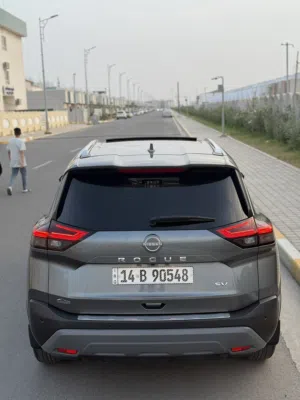 Used Nissan Rogue in Basra