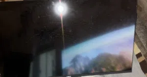 شاشه ال جي مستعمل قليل بسعر مناسب