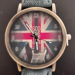 ساعة كلاسيك مع جيتار كهربائي وعلم بريطاني Electric Guitar British Flag Watch