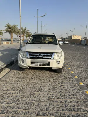 Used Mitsubishi Pajero in Basra