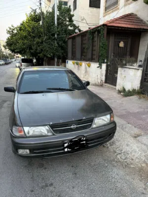 Used Nissan Sunny in Amman