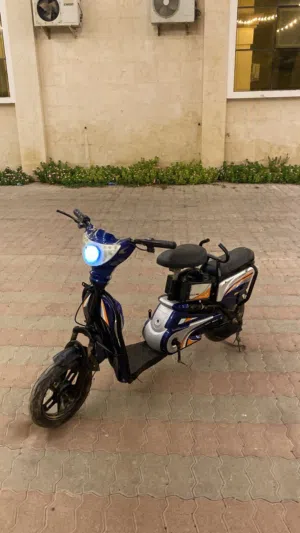 دراجه كهربائية أمورها طيبه