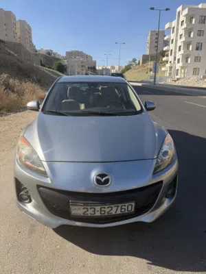سيارة مازدا 3 2014 مستعملة مرخصة ومجمركة بحالة ممتازة