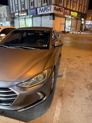 Hyundai elentra 2018