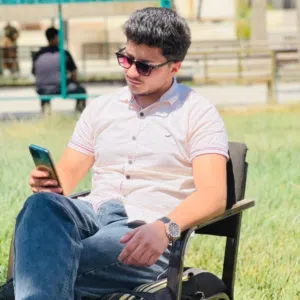 ابو عزت 