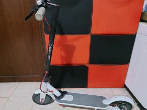 سكوتر E-ROC كهربائي