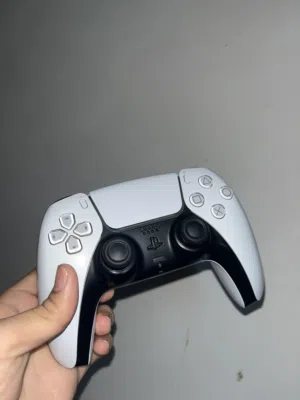 Original PS5 DualSense Wireless Controller (White)