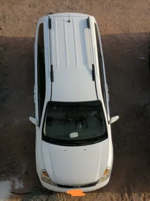 كيا كرنفال 2015