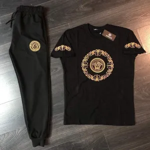 ‏أطقم رياضية ‏.‏ نايكي ‏.‏ XL‏0