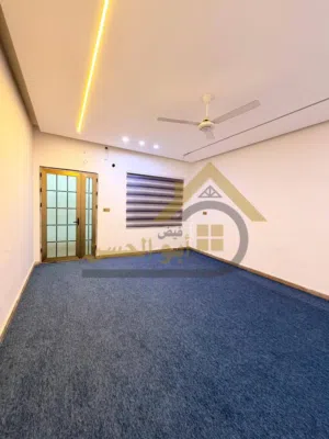 Monthly . 200 m24