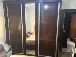 غرفة نوم بحاله ممتاز