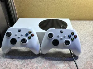 Xbox Series S Xbox for sale in Basra