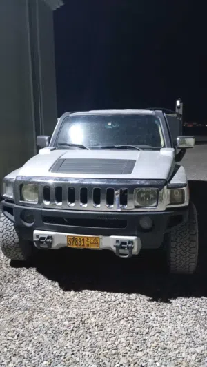 Used Hummer H3 in Al Batinah