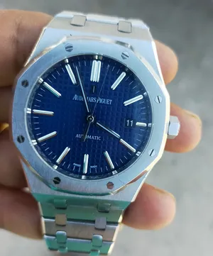 Audemars Piguet . Automatic . Dark Blue0