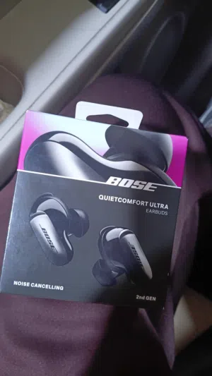 bose Qc ultra 2 Gen earbuds brand new box pc