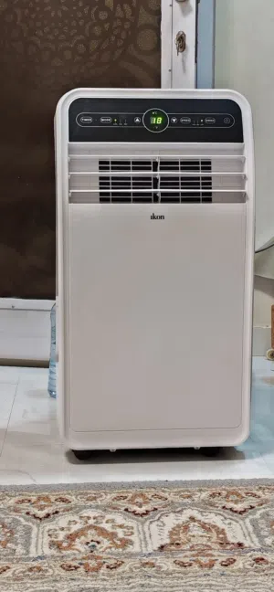 مكيف متحرك ماركة اي كون جديد 1 طن.. مطلوب 100 ريال...